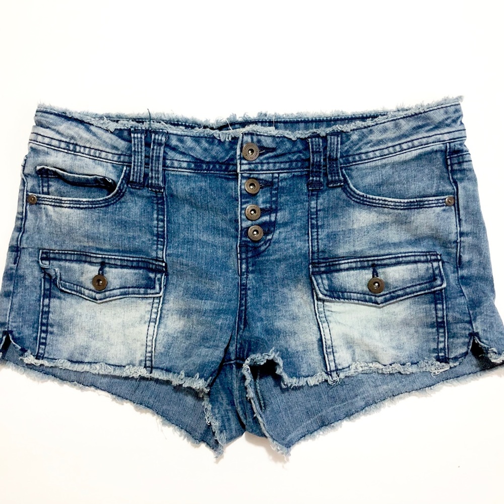 Distressed shorts